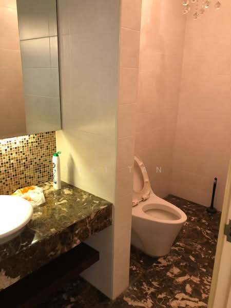 Rumah Teres 3 Tingkat untuk Dijual di Jalan Ipoh (Kuala Lumpur) - Suki Tan - Bathroom - PropertyGuru.com.my