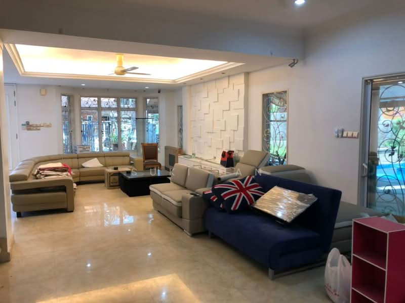 Rumah Teres 3 Tingkat untuk Dijual di Jalan Ipoh (Kuala Lumpur) - Suki Tan - Living Room - PropertyGuru.com.my