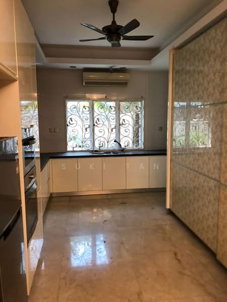Rumah Teres 3 Tingkat untuk Dijual di Jalan Ipoh (Kuala Lumpur) - Suki Tan - Kitchen - PropertyGuru.com.my