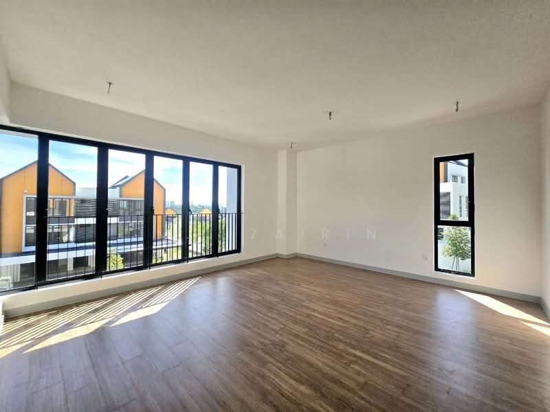 3-storey Terraced House for Sale in Taman Melawati (Ulu Kelang) - M.J Zairin - Living Room - PropertyGuru.com.my