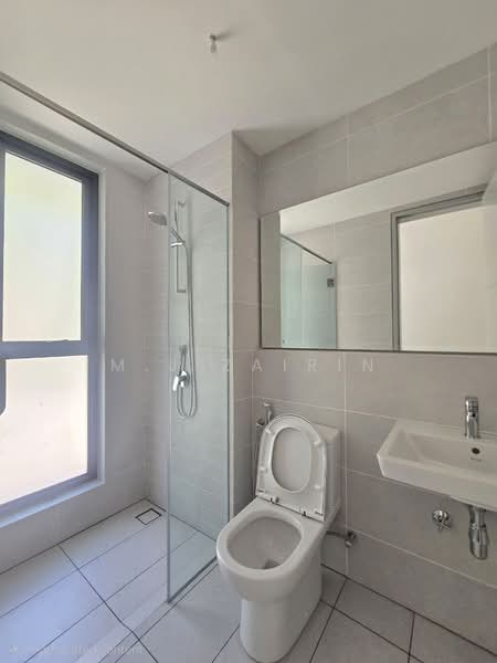 3-storey Terraced House for Sale in Taman Melawati (Ulu Kelang) - M.J Zairin - Bathroom - PropertyGuru.com.my