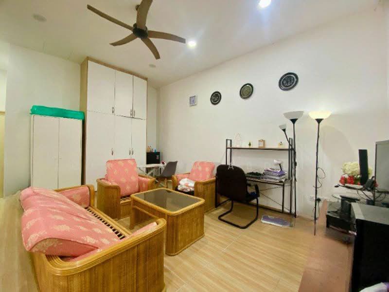 Rumah Berkembar untuk Dijual di Keramat (Kuala Lumpur) - Cik Maya Abdul - Living Room - PropertyGuru.com.my