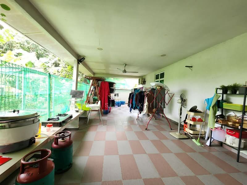 Rumah Banglo untuk Dijual di Desa Pinggiran Putra (Dengkil) - Nurashekin . - Exterior - PropertyGuru.com.my