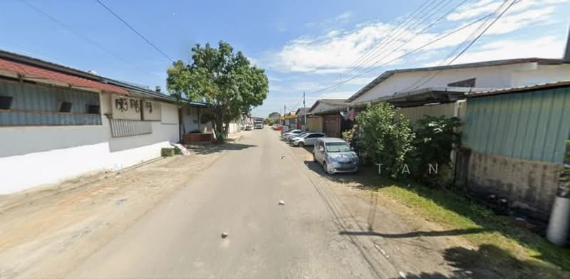 Semi-D Factory for Sale in Taman Merdeka (Batu Berendam) - Ngee Wang Tan - Exterior - PropertyGuru.com.my