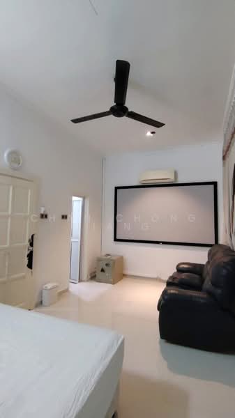2.5-storey Terraced House for Sale in Taman Meranti Jaya (Puchong) - Chan Chong Liang - Living Room - PropertyGuru.com.my
