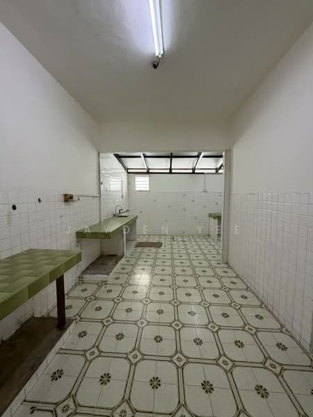 Rumah Teres 2 Tingkat untuk Dijual di Jalan Klang Lama (Old Klang Road) (Kuala Lumpur) - Jayden Yee - Kitchen - PropertyGuru.com.my