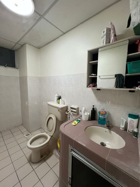 Condominium for Rent at Green Acre - Kah Lai Lam - Bathroom - PropertyGuru.com.my
