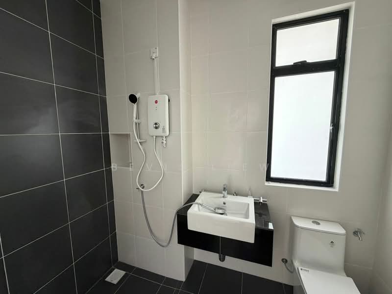 Cluster House for Rent in Eco Botanic (Iskandar Puteri (Nusajaya)) - Bevis Liew - Bathroom - PropertyGuru.com.my
