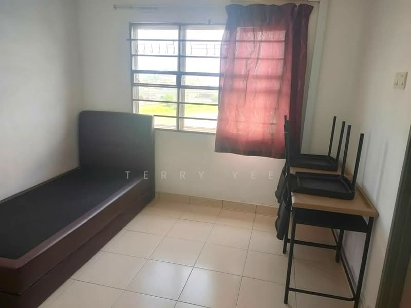 Kondominium untuk Dijual di Mutiara Residence - Terry Yee - Bedroom - PropertyGuru.com.my