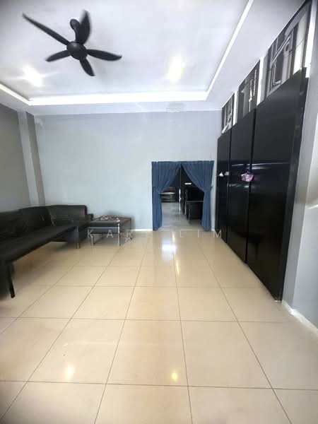 Kilang untuk Dijual di Taman Perindustrian Sri Plentong (Masai) - Karl Lim - Living Room - PropertyGuru.com.my