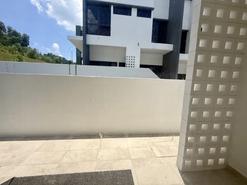 Rumah Teres untuk Dijual di Cheras (Selangor) - Lily Ho - Exterior - PropertyGuru.com.my