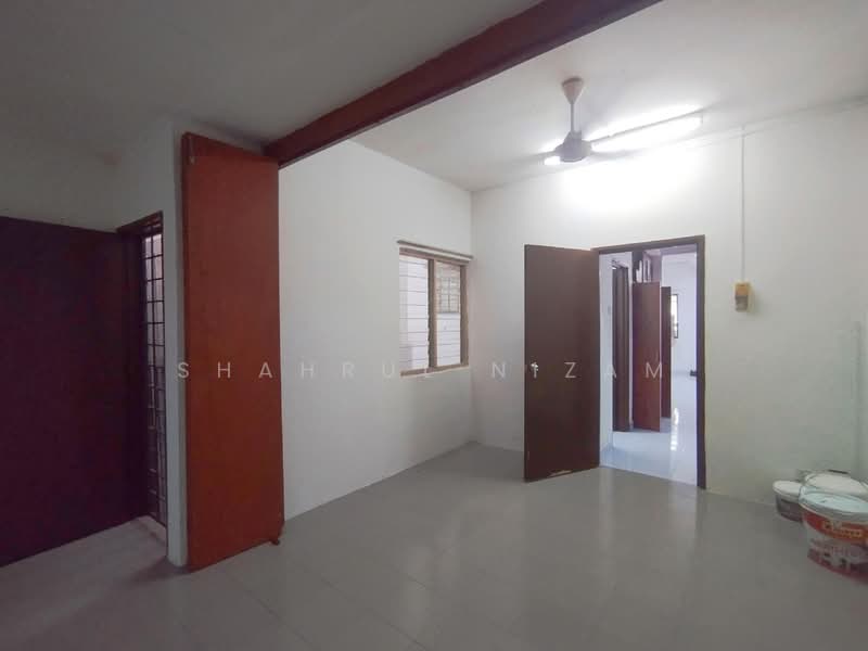 Rumah Teres untuk Dijual di Bandar Kinrara Seksyen 5 (Bandar Kinrara) - Shahrul Nizam - Interior - PropertyGuru.com.my