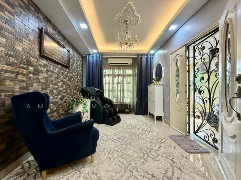 Terraced House for Sale in Taman Rakan (Kajang) - Mohd Khairul Amadi Mohd Yusoff - Living Room - PropertyGuru.com.my