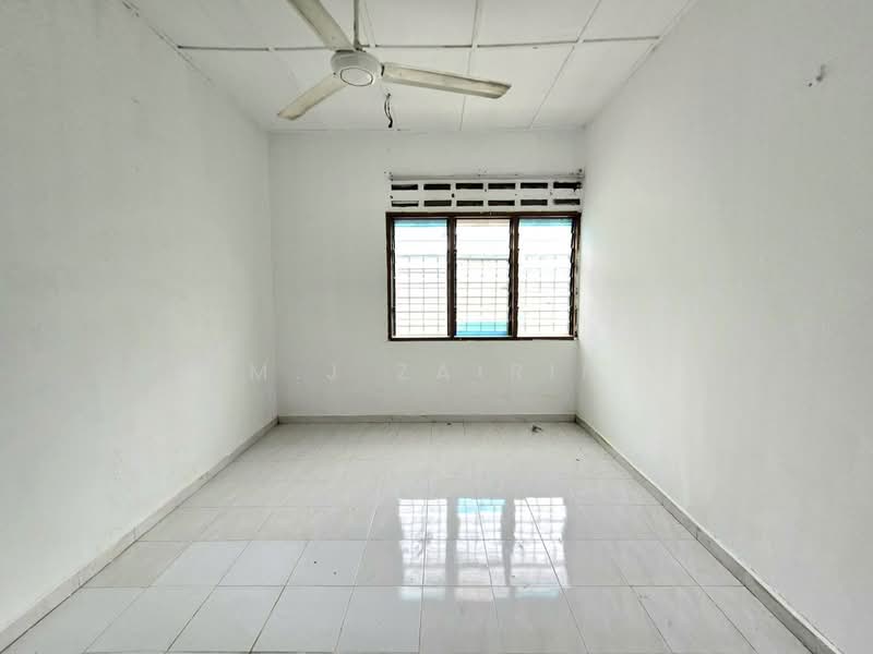 Rumah Teres 2 Tingkat untuk Dijual di Taman Permata (Ulu Kelang) - M.J Zairin - Interior - PropertyGuru.com.my