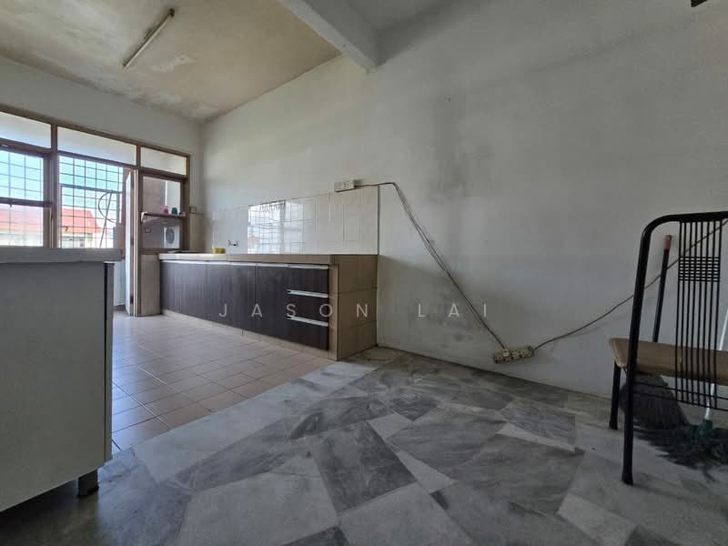 Pangsapuri untuk Dijual di Dahlia - Jason Lai - Kitchen - PropertyGuru.com.my