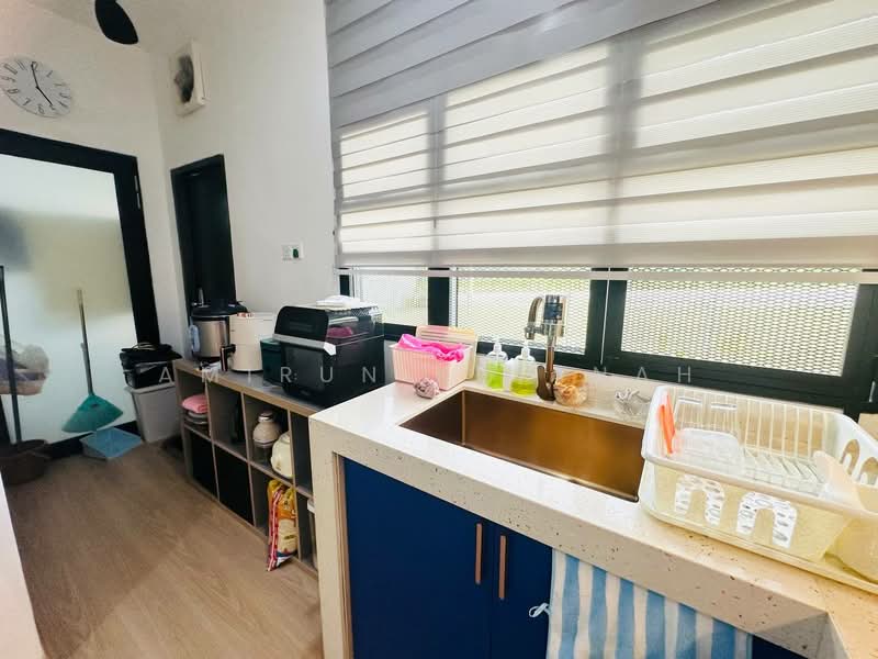 Rumah Teres untuk Dijual di Sepang (Selangor) - Amirun Kinanah - Kitchen - PropertyGuru.com.my