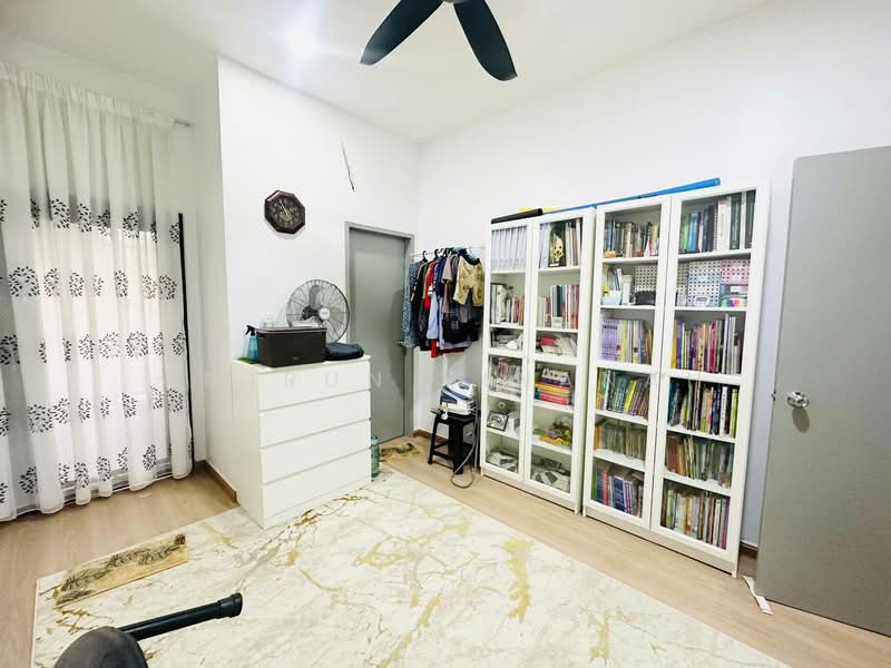 Rumah Teres untuk Dijual di Sepang (Selangor) - Amirun Kinanah - Bedroom - PropertyGuru.com.my