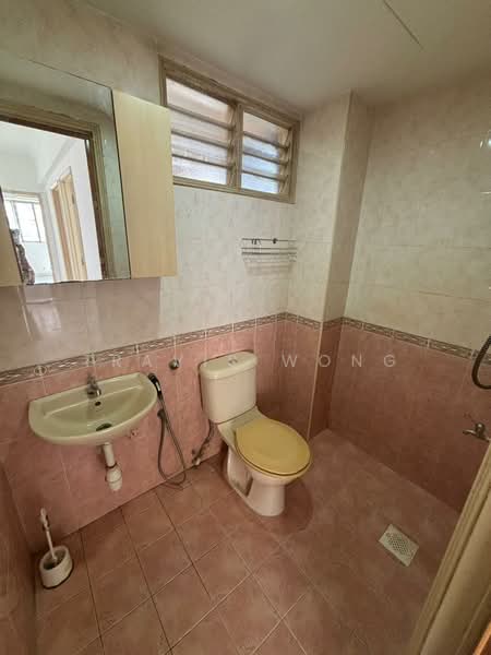 Apartment for Sale at Tasik Heights Apartment - Travis Wong - Bathroom - PropertyGuru.com.my