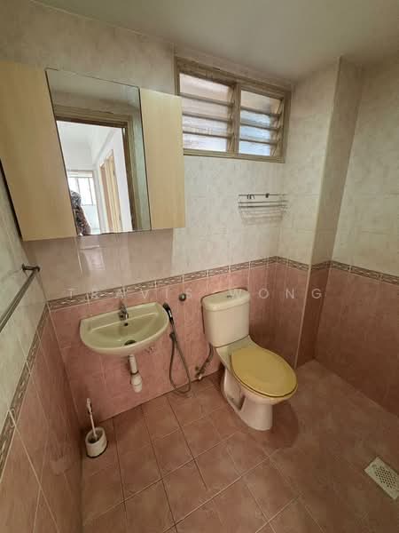 Apartment for Sale at Tasik Heights Apartment - Travis Wong - Bathroom - PropertyGuru.com.my