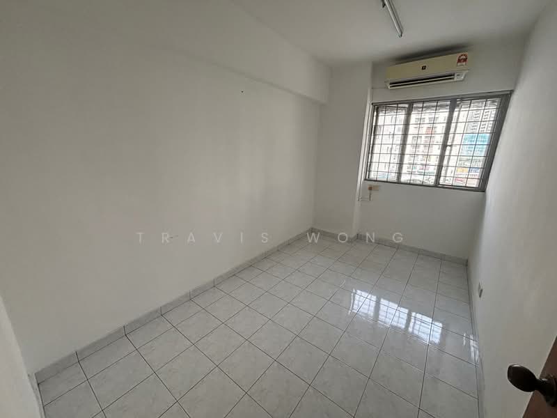 Apartment for Sale at Tasik Heights Apartment - Travis Wong - Interior - PropertyGuru.com.my
