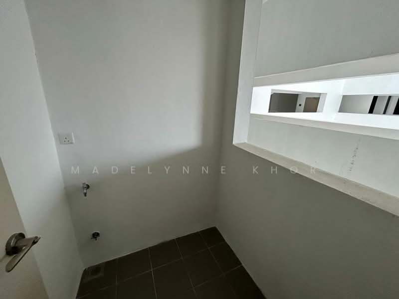 Service Residence for Sale at Vivo Executive Apartment - Madelynne Khor - Interior - PropertyGuru.com.my