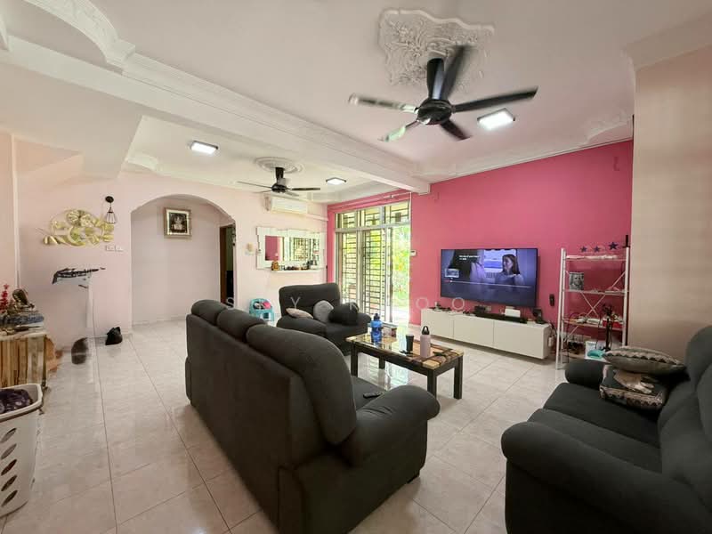2-storey Terraced House for Sale in Taman Nusa Indah (Iskandar Puteri (Nusajaya)) - Sky Khoo - Living Room - PropertyGuru.com.my