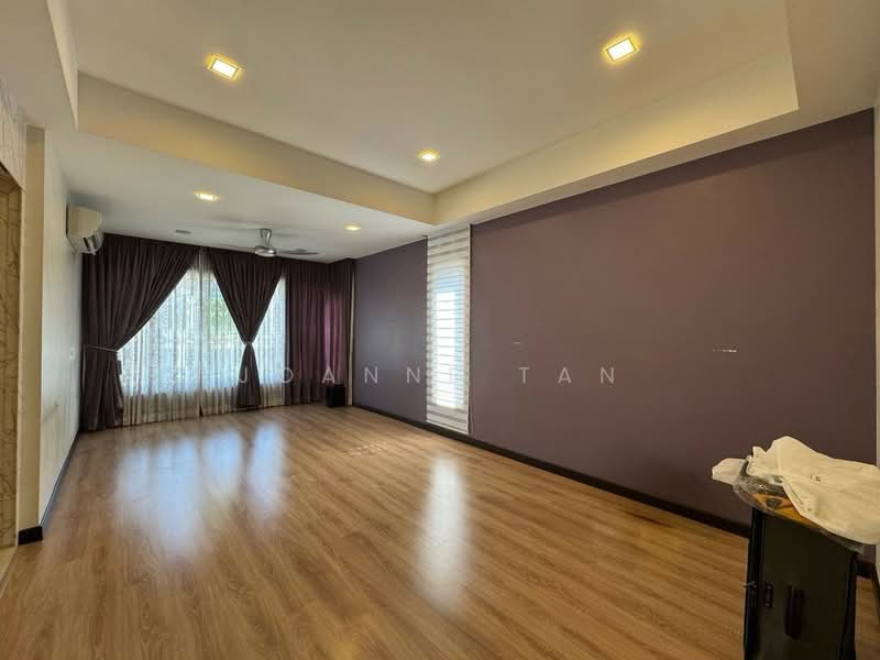 Rumah Berkembar untuk Dijual di Ambang Botanic (Klang) - Joanne Tan - Bedroom - PropertyGuru.com.my