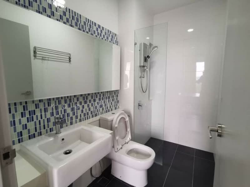 For Rent - Residential Suites @ HighPark