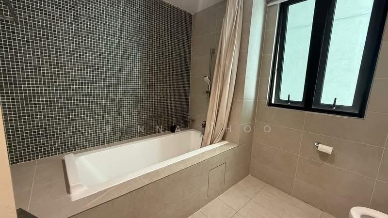 Service Residence for Rent at Ooak Suites @ Kiara 163 - Rinna Khoo - Bathroom - PropertyGuru.com.my