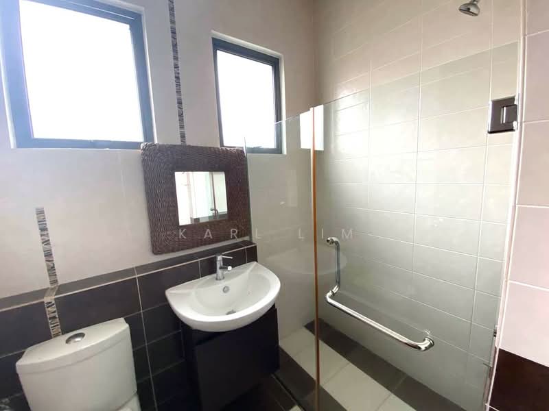2-storey Terraced House for Sale in East Ledang (Iskandar Puteri (Nusajaya)) - Karl Lim - Bathroom - PropertyGuru.com.my