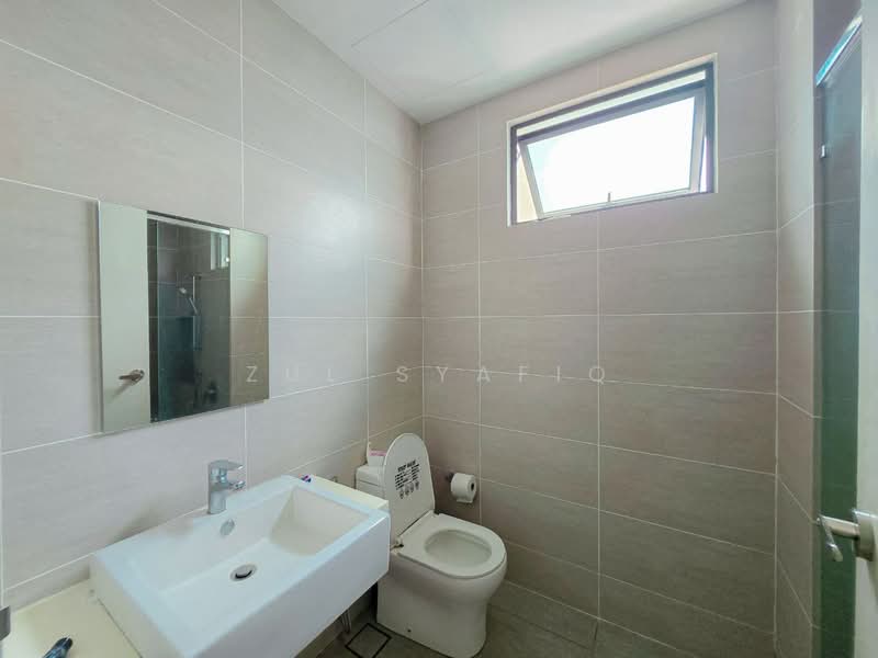 Service Residence for Sale at Citizen 2 - Zul Syafiq - Bathroom - PropertyGuru.com.my