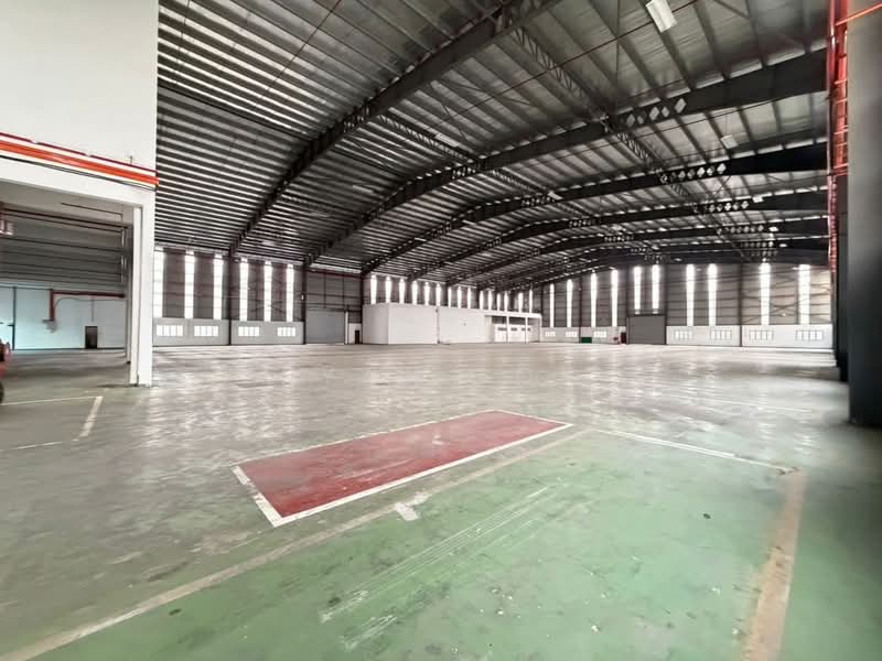 Factory for Rent in Taman Perindustrian Air Hitam (Klang) - Ryan Lok - Interior - PropertyGuru.com.my