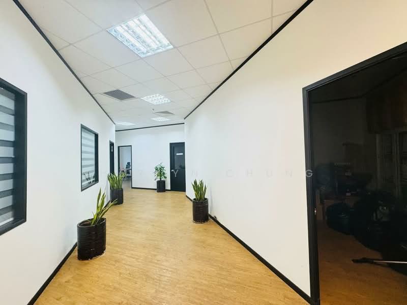 Pejabat untuk Disewa di Bandar Sunway (Sunway) - Sherlyn Chung - Corridor - PropertyGuru.com.my