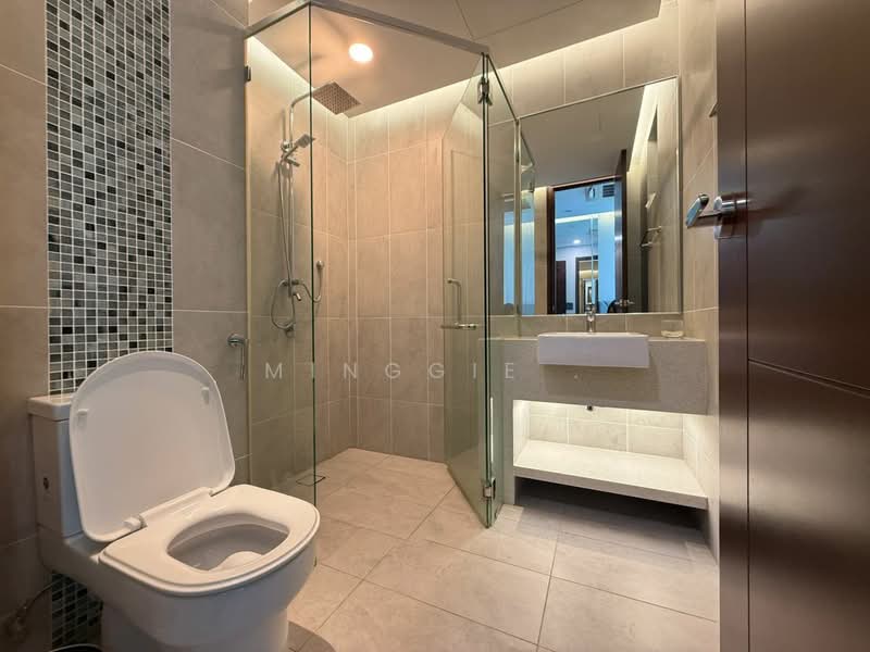 Condominium for Rent at Queens Residences Q2 @ Queens Waterfront - Minggie . - Bathroom - PropertyGuru.com.my