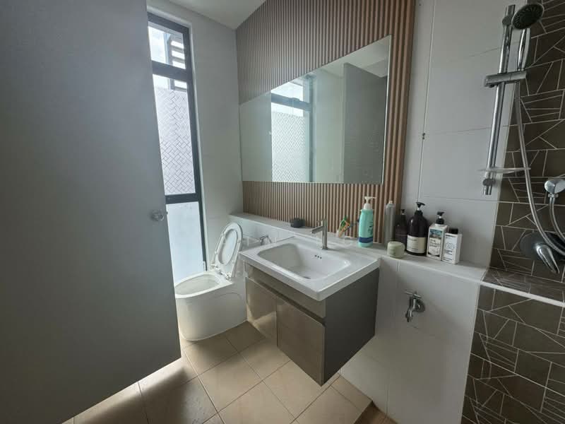 Semi-Detached House for Rent in Iskandar Puteri (Nusajaya) (Johor) - Rain Ng - Bathroom - PropertyGuru.com.my
