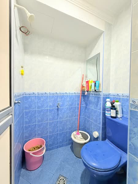 Pangsapuri untuk Dijual di Jade View - NURULISMA HANIS - Bathroom - PropertyGuru.com.my