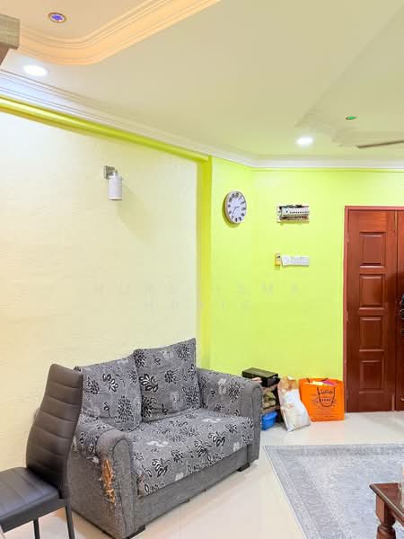Pangsapuri untuk Dijual di Jade View - NURULISMA HANIS - Living Room - PropertyGuru.com.my