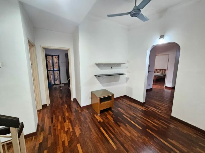 Terraced House for Sale in Bandar Puteri Puchong (Puchong) - Jason Tan - Living Room - PropertyGuru.com.my