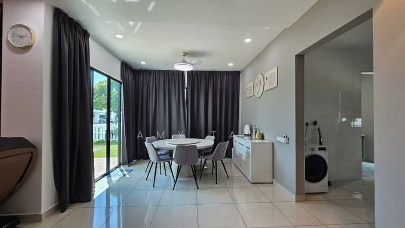 Terraced House for Sale in Bandar Cassia (Batu Kawan) - Amy Tan - Dining Room - PropertyGuru.com.my