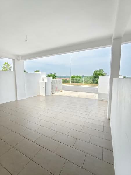 Rumah Teres untuk Dijual di Bandar Sri Sendayan (Negeri Sembilan) - Amir Abas - Exterior - PropertyGuru.com.my