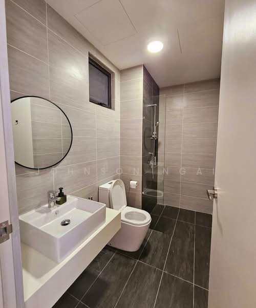 Servis Apartment untuk Disewa di Trion @ KL - Johnson Ngai - Bathroom - PropertyGuru.com.my