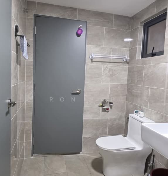 Servis Apartment untuk Disewa di M Arisa - Ron Yap - Bathroom - PropertyGuru.com.my