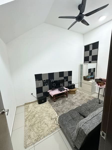 3-storey Terraced House for Sale in Puchong (Selangor) - Chow Kok Toong - Living Room - PropertyGuru.com.my