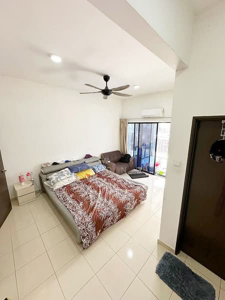 3-storey Terraced House for Sale in Puchong (Selangor) - Chow Kok Toong - Bedroom - PropertyGuru.com.my