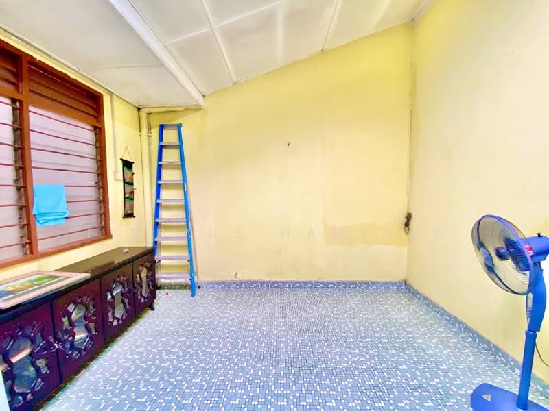 For Sale - Taman Pandamaran Jaya