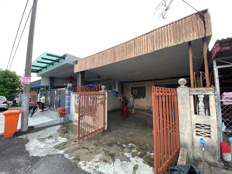 For Sale - Taman Pandamaran Jaya