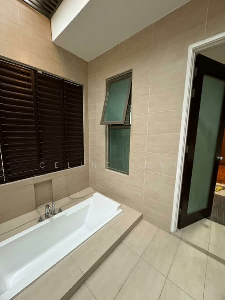 Rumah Berkembar untuk Disewa di East Ledang (Iskandar Puteri (Nusajaya)) - Celine Yong - Bathroom - PropertyGuru.com.my
