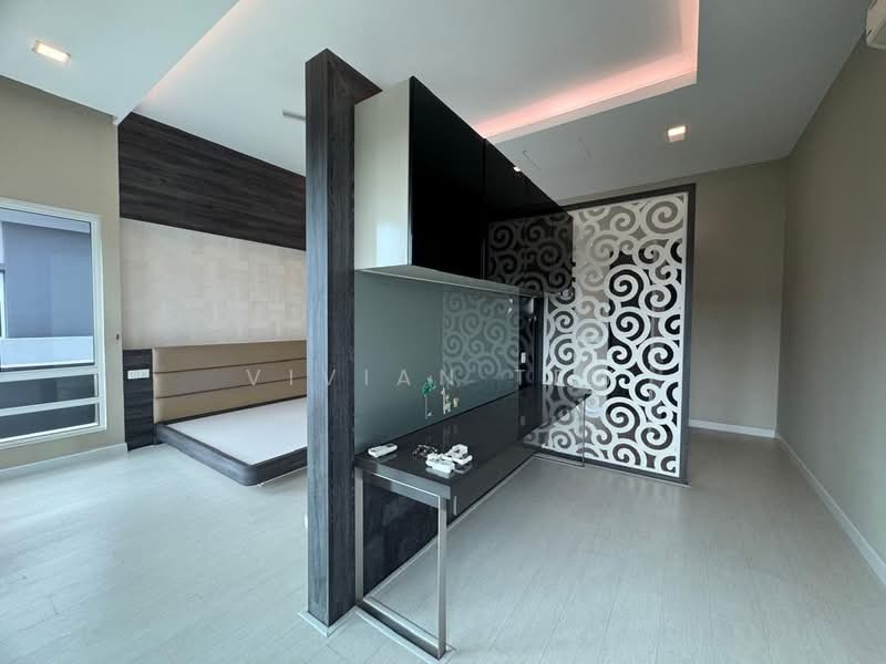 Rumah Berkembar untuk Dijual di Setia Alam (Selangor) - Vivian Tew - Bedroom - PropertyGuru.com.my
