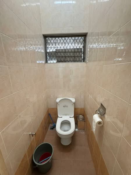 Shop for Rent in George Town (Penang) - Bryan Teng - Bathroom - PropertyGuru.com.my