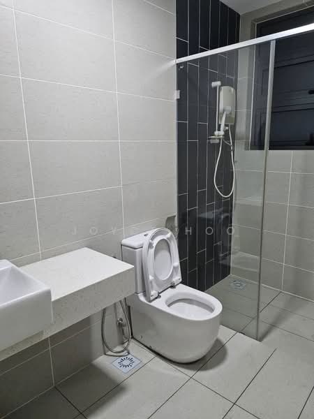 Servis Apartment untuk Disewa di The Cruise Residence - Joyce Hoo - Bathroom - PropertyGuru.com.my